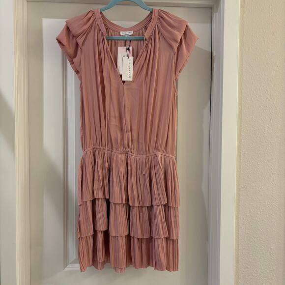 Current Air Los Angeles Strawberry Wine Mini Ruffle Pleated Dress NWT Size M - Picture 1 of 7